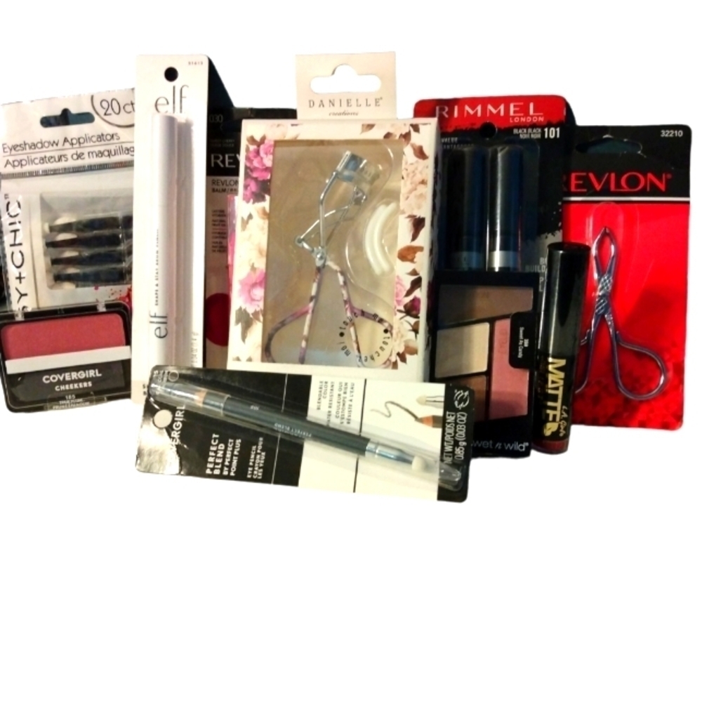 Make Up Bundle Cover Girl, Rimmel, E.L.F., Revlon & more...(10 items) Variety
